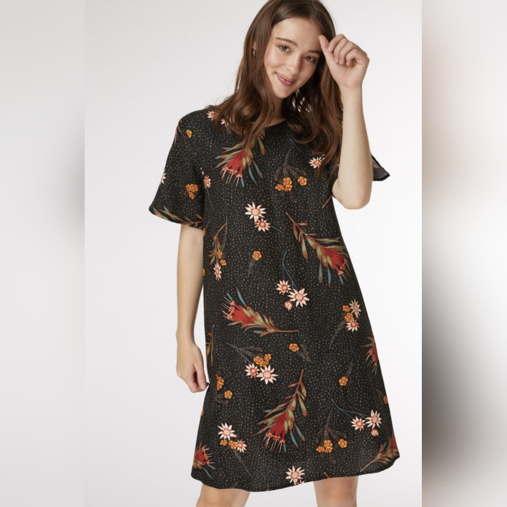 Princess Highway Shift Dress